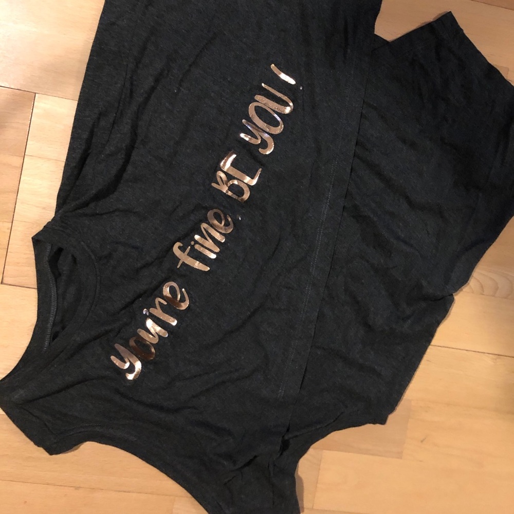 Super cute top!